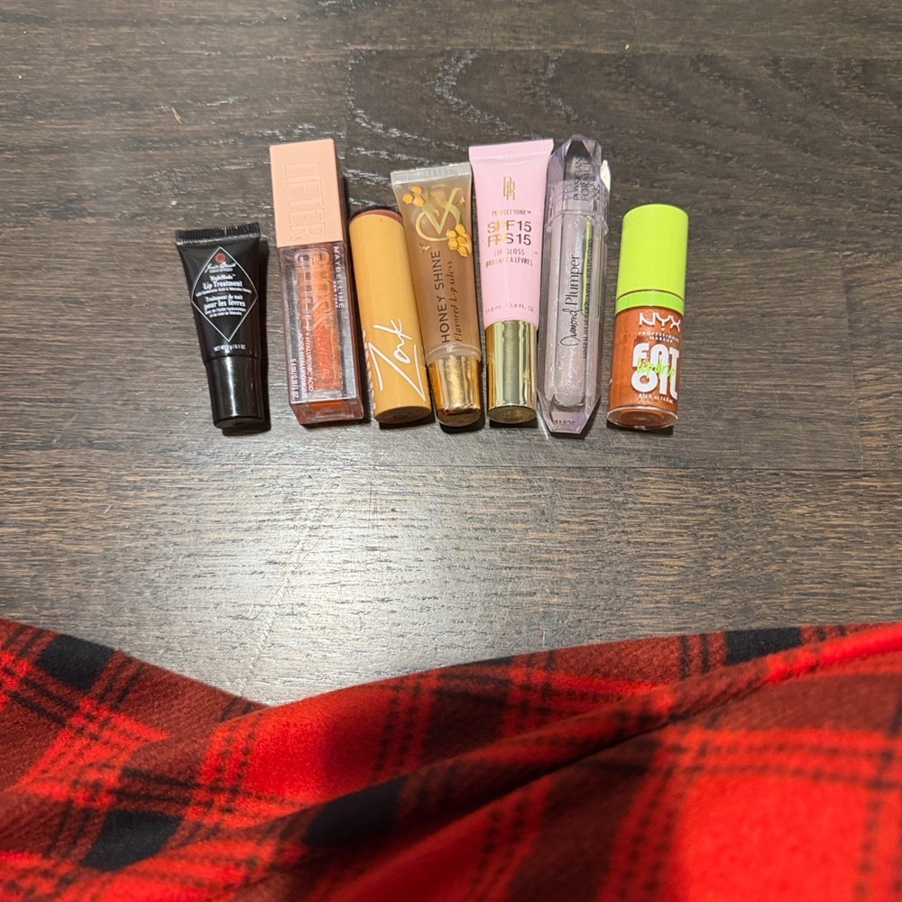 NYX Lip Oil - Vibrant Orange